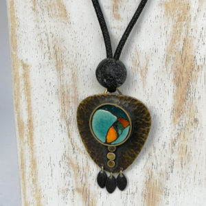 Colliers artisanaux