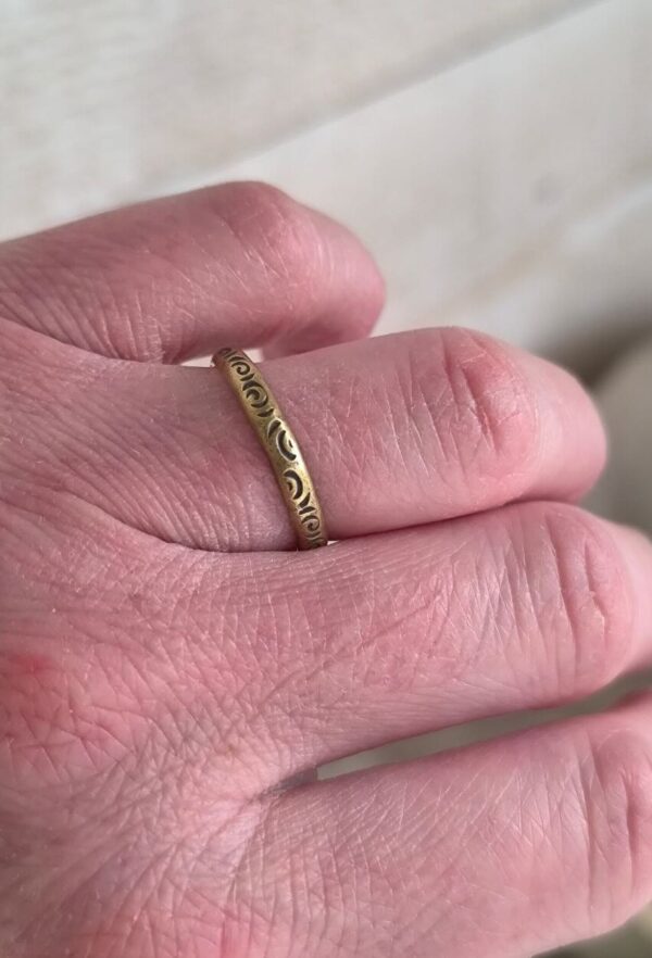 Bague anneau en laiton ethnique