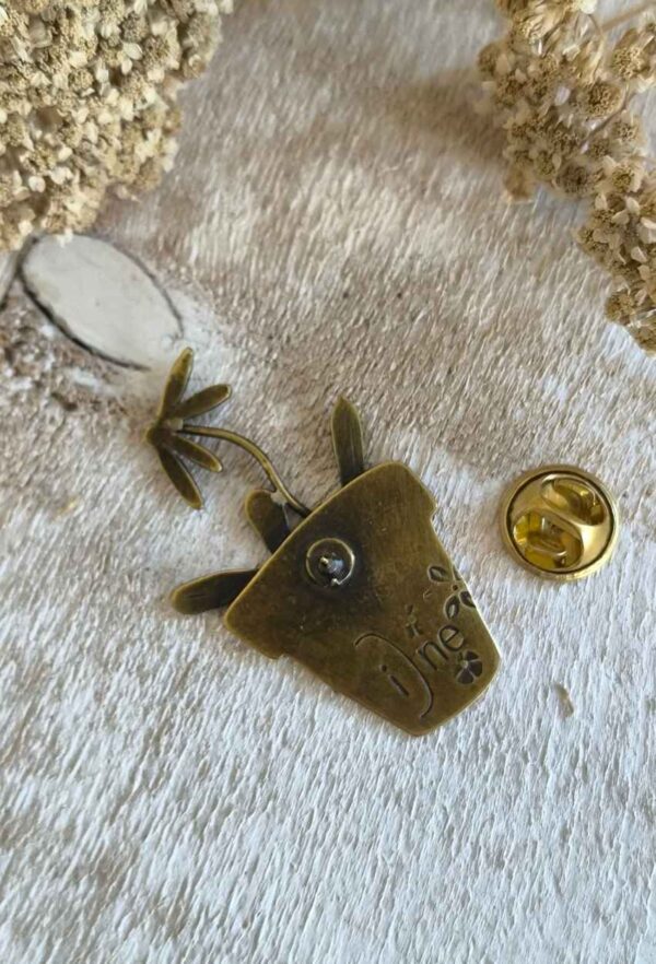 Broche (pin's) pot de fleur en laiton