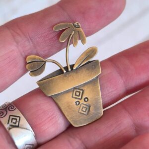 Broche Pin's petit pot de fleur